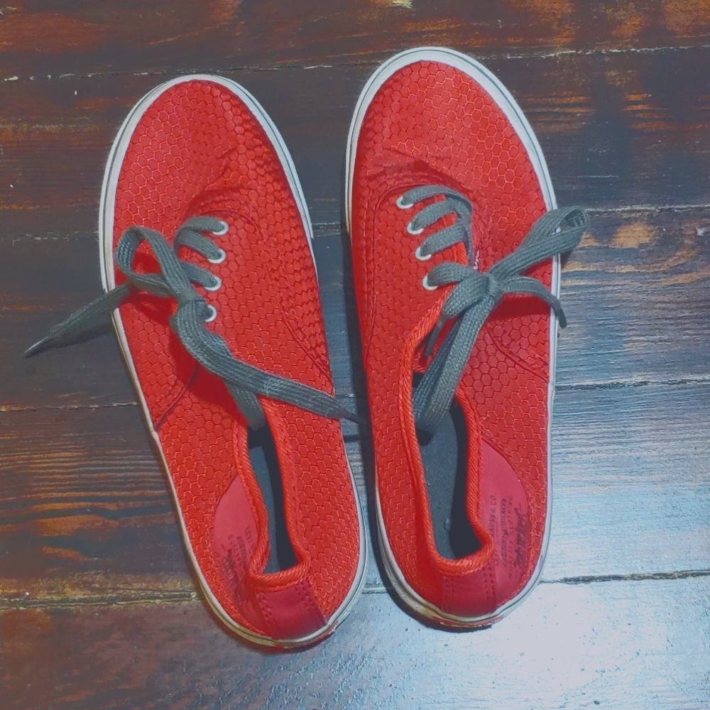 Red Honeycomb Levis